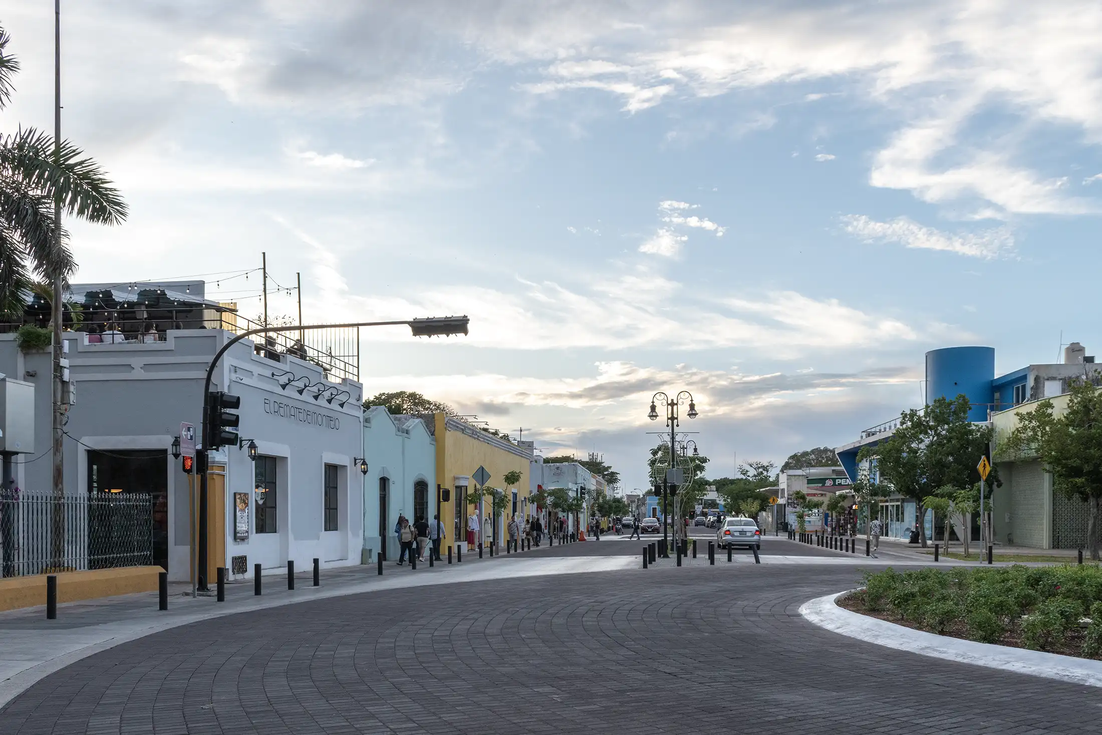 Solares Inmuebles Hero